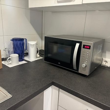City Apartment Stadtwohnung Mit Kueche Und Netflix Nahe Bahnhof ジンスハイム エクステリア 写真