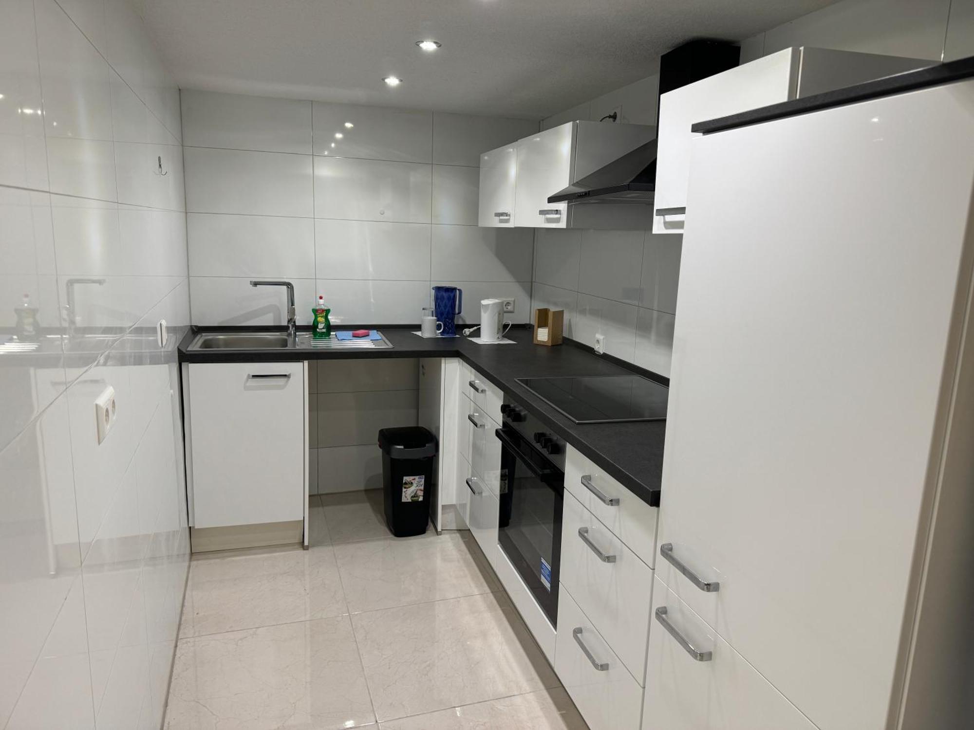 City Apartment Stadtwohnung Mit Kueche Und Netflix Nahe Bahnhof ジンスハイム エクステリア 写真